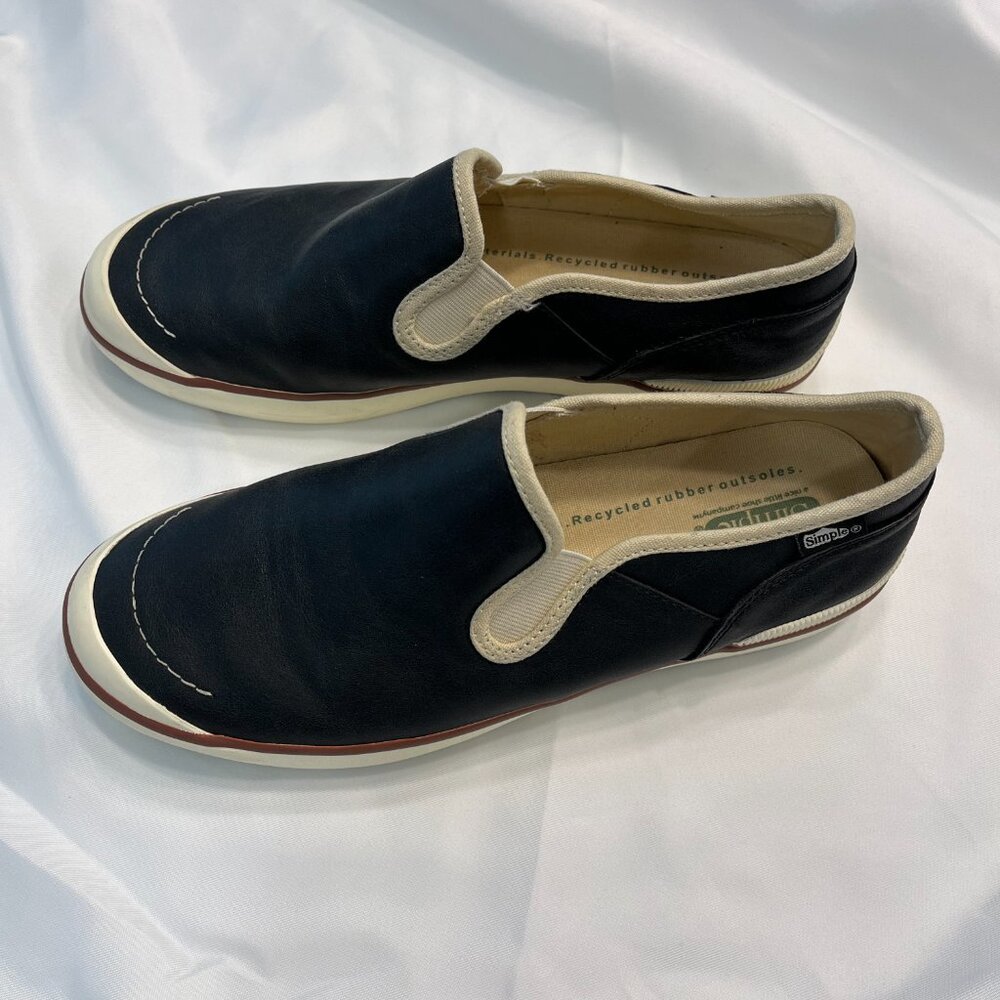 Simple Slip On Leather  NWOB - Picture 2 of 6